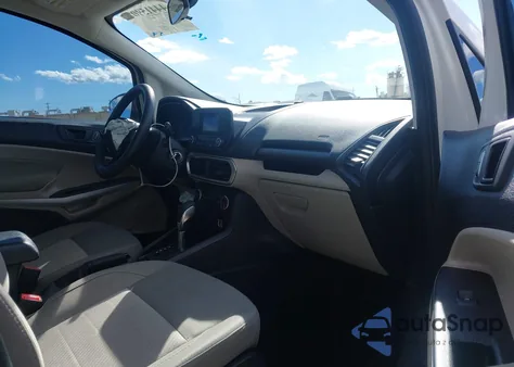 2021 Ford Ecosport S z USA, uszkodzony, nr VIN MAJ3S2FE4MC446541